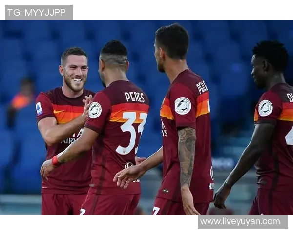 克罗斯:从足球天才到战术大师的华丽蜕变与传奇之路 克罗斯:从足球天才到战术大师的华丽蜕变与传奇之路