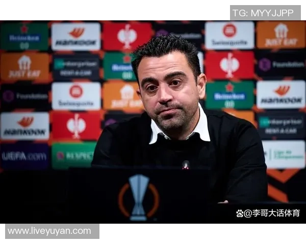 哈维西蒙斯展现惊人天赋引发足坛热议未来可期 哈维西蒙斯展现惊人天赋引发足坛热议未来可期